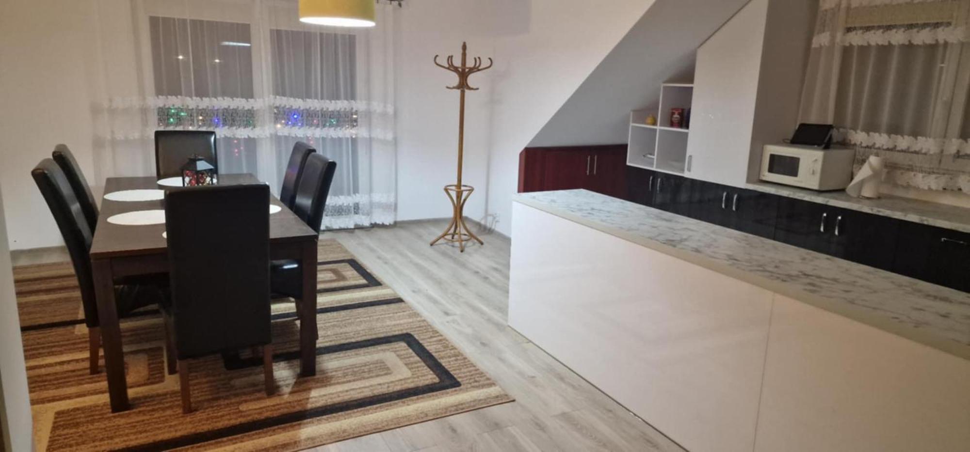 Cudowny Zakatek Z Ogrodem I Basenem Διαμέρισμα Bukwica  Εξωτερικό φωτογραφία